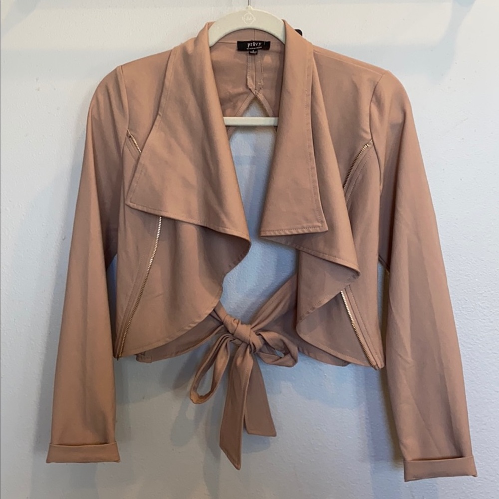 Privy Blazer MUST SEE!